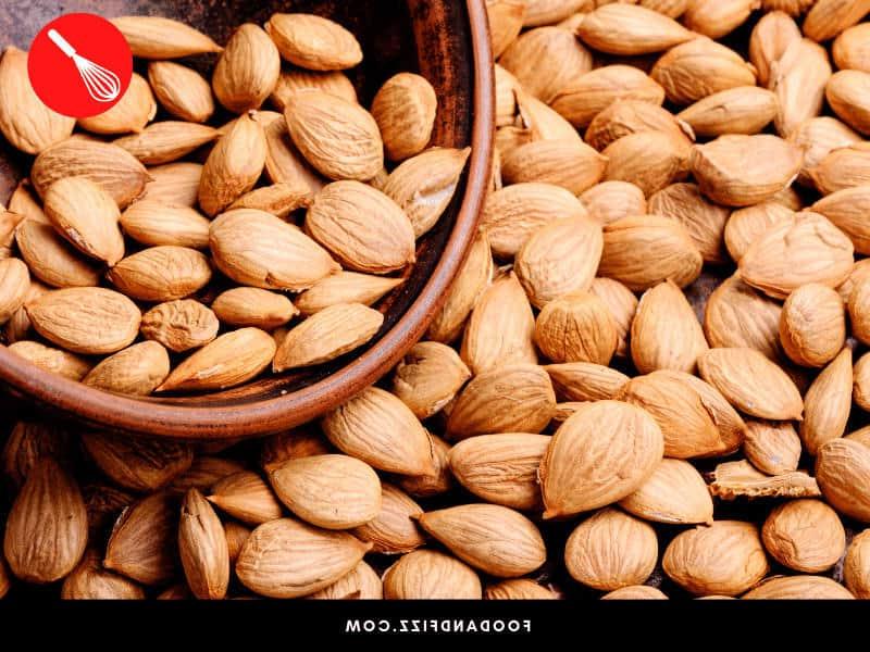 The kernels used to make Persipan contain a toxin called "amygdalin". This means that the kernels need to be processed and detoxified before it can be used to make Persipan.